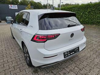 Unfallwagen Volkswagen Golf 1.5 TSI DSG Goal KAM/AHK/NAVI 2025/11