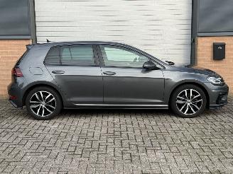 Volkswagen Golf 1.5 TSI R-Line Led Matrix CarPlay Stoelverw picture 5