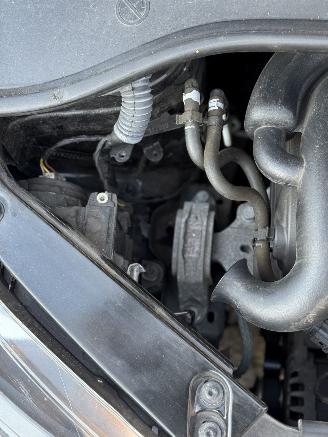 Volkswagen Up! 1.0 High-Up! Pano NAVI Cruise PDC NAP picture 18