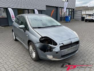 Fiat Grande Punto Grande Punto (199), Hatchback, 2005 1.4 16V picture 3