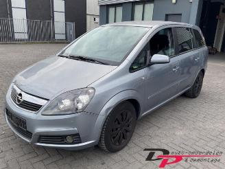 Vrakbiler auto Opel Zafira Zafira (M75), MPV, 2005 / 2015 1.6 16V 2006/5