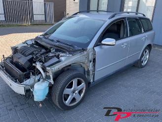 Dezmembrări autoturisme Volvo V-50 V50 (MW), Combi, 2003 / 2012 2.4 20V 2005/9