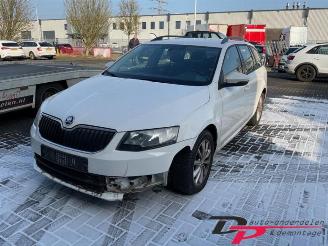 Purkuautot passenger cars Skoda Octavia Octavia Combi (5EAC), Combi 5-drs, 2012 / 2020 1.2 TSI 16V 2014/8