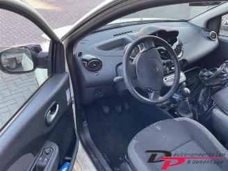 Renault Twingo Twingo II (CN), Hatchback 3-drs, 2007 / 2014 1.2 16V picture 9