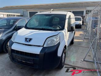 Salvage car Peugeot Bipper Bipper (AA), Van, 2008 1.4 HDi 2009/4