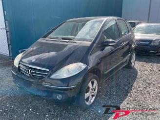 Uttjänta bilar auto Mercedes A-klasse A (W169), Hatchback, 2004 / 2012 1.7 A-170 5-Drs. 2004/11