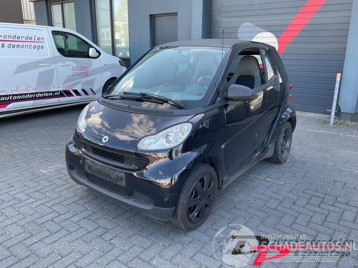 Smart Fortwo Fortwo Coupe (451.3), Hatchback 3-drs, 2007 1.0 45 KW