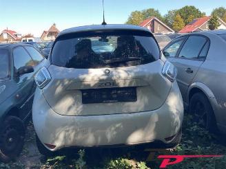 Renault Zoé Zoe (AG), Hatchback 5-drs, 2012 46kW picture 5