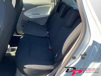 Renault Zoé Zoe (AG), Hatchback 5-drs, 2012 43kW picture 16