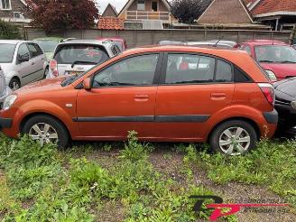 Kia Rio Rio II (DE), Hatchback, 2005 / 2011 1.4 16V picture 6