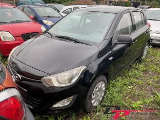 Vrakbiler auto Hyundai I-20 i20, Hatchback, 2008 / 2015 1.2i 16V 2012/9