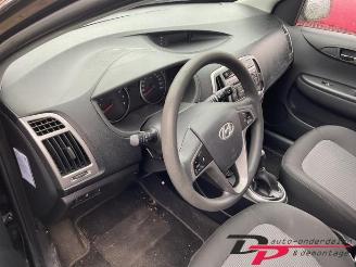 Hyundai I-20 i20, Hatchback, 2008 / 2015 1.2i 16V picture 10