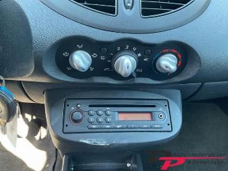 Renault Twingo Twingo II (CN), Hatchback 3-drs, 2007 / 2014 1.2 16V picture 14