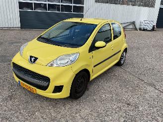 Schadeauto Peugeot 107 5deurs benzine 2007/6
