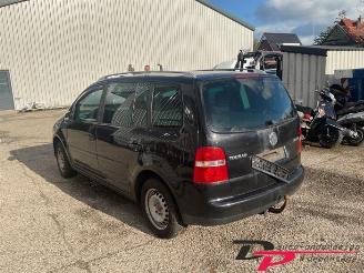 Volkswagen Touran Touran (1T1/T2), MPV, 2003 / 2010 2.0 FSI 16V picture 7