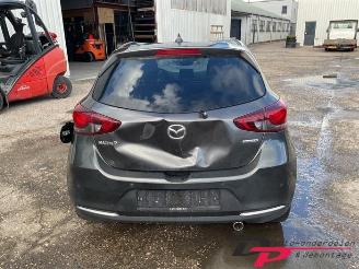 Mazda 2 2 (DJ/DL), Hatchback, 2014 1.5 SkyActiv-G 90 M Hybrid picture 6