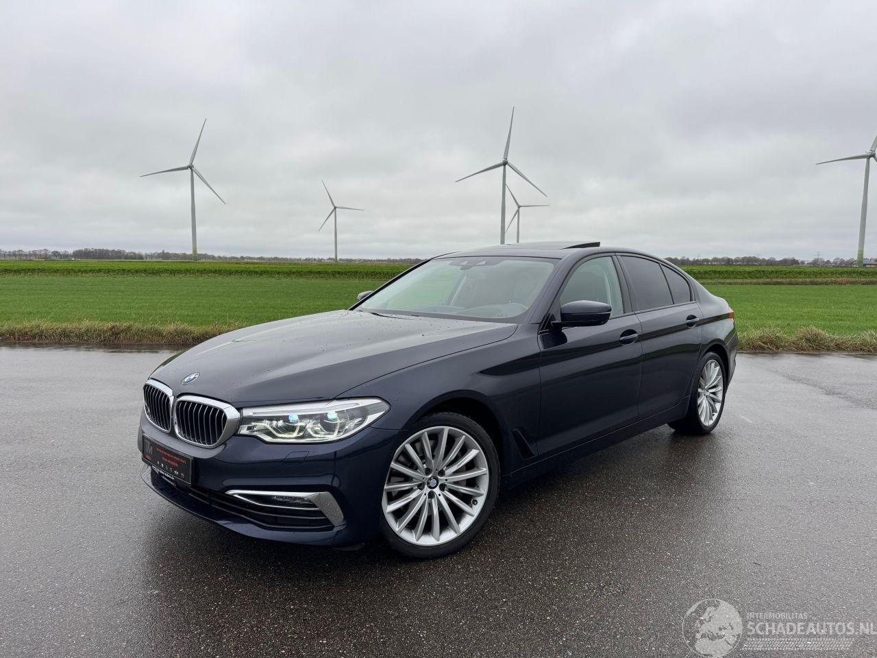 BMW 5-serie 530d Limo Luxury Line Panorama Massage Nightview Trekhaak VOL!