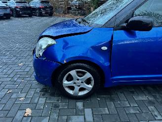 Suzuki Swift 1.3 GLS picture 18