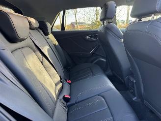 Audi Q2 Audi Q2 35 TFSI S line PANO CAMERA AHK Ambiance 2025 picture 15