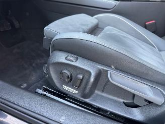 Volkswagen Passat Passat Variant 1.5 eTSI HUD Massage Camera LED 2025 ! picture 18