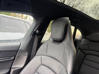 Porsche Taycan Taycan Cross Turismo 4 Panorama Camera Leder 408pk Boost 360view VOL!! picture 39