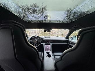 Porsche Taycan Taycan Cross Turismo 4 Panorama Camera Leder 408pk Boost 360view VOL!! picture 18