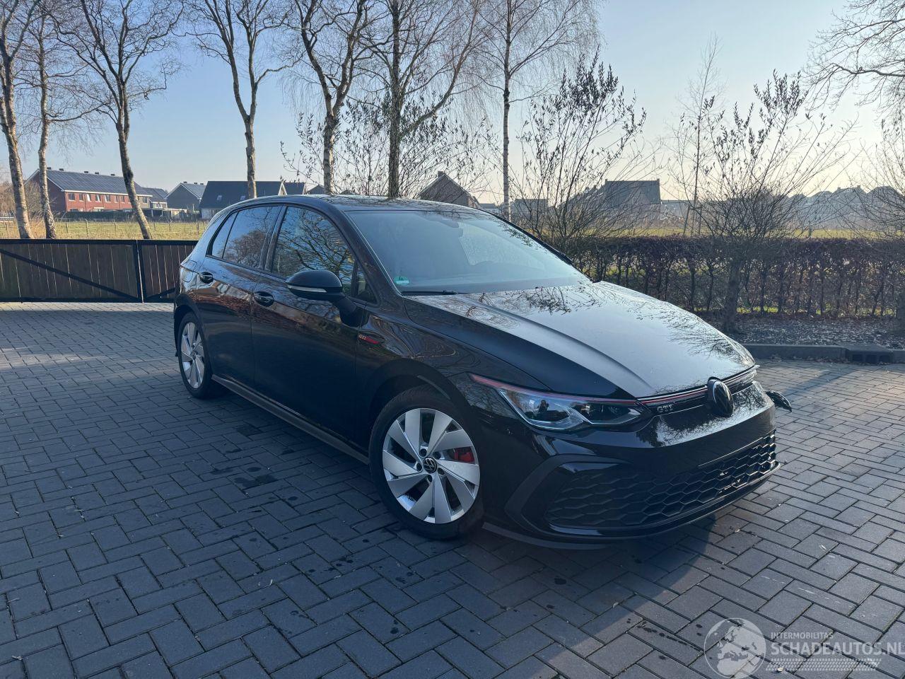 Volkswagen Golf Golf 8 GTI DSG 2.0 TSI Camera 245pk Ambiance