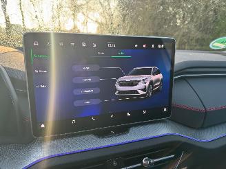 Skoda Kodiaq Skoda Kodiaq RS DSG Panorama HUD Ambiance VOL! picture 25