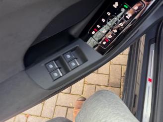 Audi A6 avant Audi A6 e-tron Avant performance 367pk 100 kWh Trekhaak DualScreen VOL!! picture 19