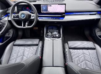 BMW 5-serie BMW 530e 5 Touring M Sport Panorama HUD Leder 2025 ! picture 3