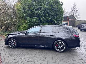 BMW 5-serie BMW 530e 5 Touring M Sport Panorama HUD Leder 2025 ! picture 21