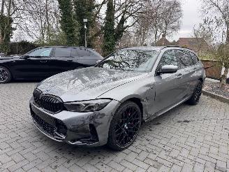 BMW 3-serie 330 3 Touring 330 e xDrive M Sport 2025 Trekhaak Leer VOL! picture 26