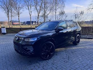 Avarii autoturisme Volkswagen Tayron Volkswagen Tayron 1.5 TSI eHybrid 272pk R-Line 7 Stoelen Trekhaak ! 2025/4