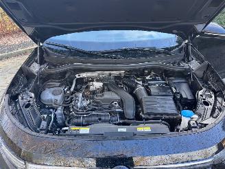 Volkswagen Tayron Volkswagen Tayron 1.5 TSI eHybrid 272pk R-Line 7 Stoelen Trekhaak ! picture 23