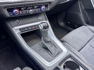 Audi Q3 Audi Q3 40 TFSI Quattro S line PANO Camera SONOS VOL! picture 17