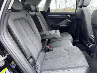 Audi Q3 Audi Q3 40 TFSI Quattro S line PANO Camera SONOS VOL! picture 16