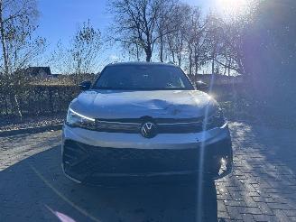 Volkswagen Tiguan Volkswagen Tiguan 1.5 eTSI DSG R-Line Leder HUD Camera VOL picture 15