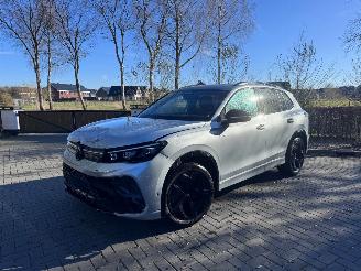 Volkswagen Tiguan Volkswagen Tiguan 1.5 eTSI DSG R-Line Leder HUD Camera VOL picture 10