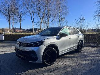 Volkswagen Tiguan Volkswagen Tiguan 1.5 eTSI DSG R-Line Leder HUD Camera VOL picture 11