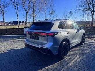 Volkswagen Tiguan Volkswagen Tiguan 1.5 eTSI DSG R-Line Leder HUD Camera VOL picture 22