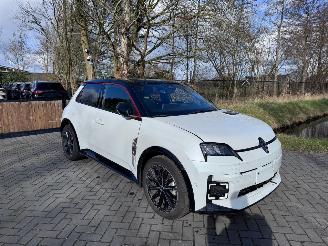 Renault 5 Renault R5 E-Tech Electric 150 Comfort Range Iconic Five picture 18