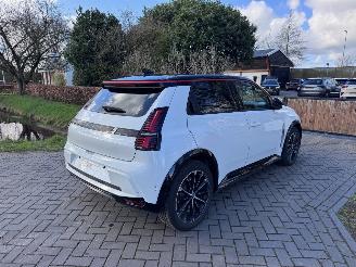 Renault 5 Renault R5 E-Tech Electric 150 Comfort Range Iconic Five picture 9