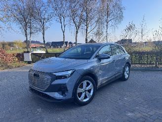 krockskadad bil auto Audi Q4 Audi Q4 e-tron 45 e-tron S-Line Camera HUD Rijdbaar! 2024/7