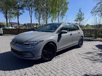 Vaurioauto  passenger cars Volkswagen Golf Volkswagen Golf 8 Lim. eTSI Nardo Grey R-Line Nardo Grey 2021/1