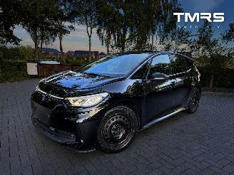 Vaurioauto  passenger cars Volkswagen ID.3 ID.3 Pro 150 kW Camera ACC Ambiance LED IQ Light 2024/5