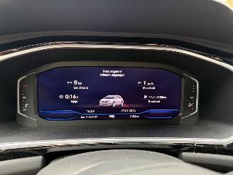 Volkswagen T-Roc T-Roc R-Line 1.5 TSI DSG PANORAMA Trekhaak Camera VOL picture 8