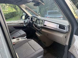 Volkswagen Transporter T7 Multivan BULLI Hybride Trekhaak Camera 7pers VOL! picture 16