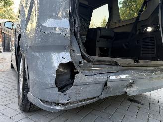 Volkswagen Transporter T7 Multivan BULLI Hybride Trekhaak Camera 7pers VOL! picture 25