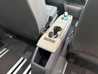 Volkswagen Transporter T7 Multivan BULLI Hybride Trekhaak Camera 7pers VOL! picture 18