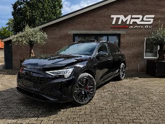 Damaged car Audi Q8 Q8 e-tron 55 Quattro S line PANORAMADAK HUD VOLL 2024/4